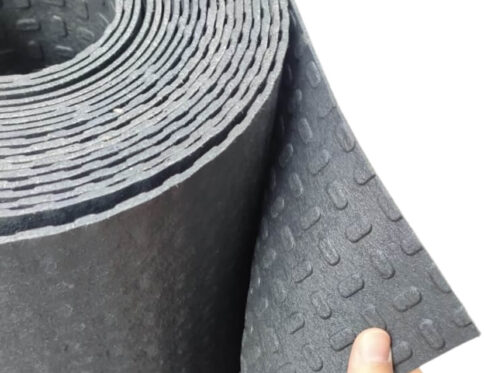 Tapete emborrachado feijão c/80cm preto (3mm)